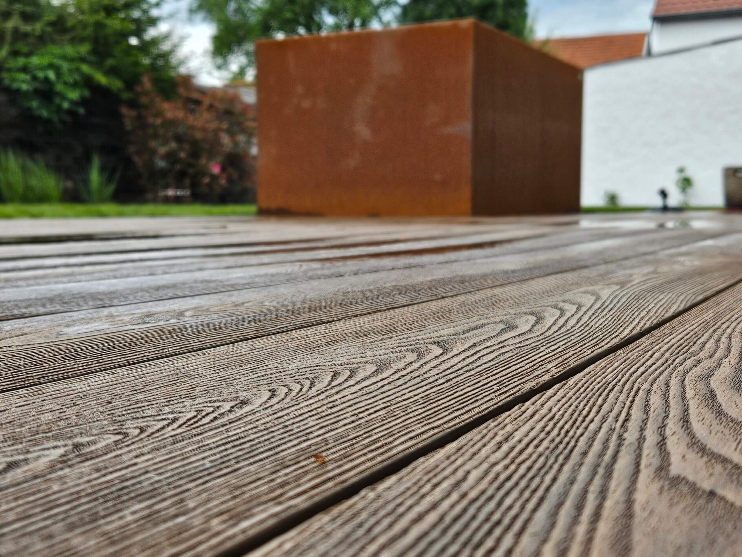 Hochwertiger Garten mit Terrasse im Ostallgäu