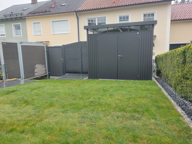 Komplett neu gestalteter Garten in Neugablonz